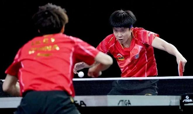 乎呈五五开
