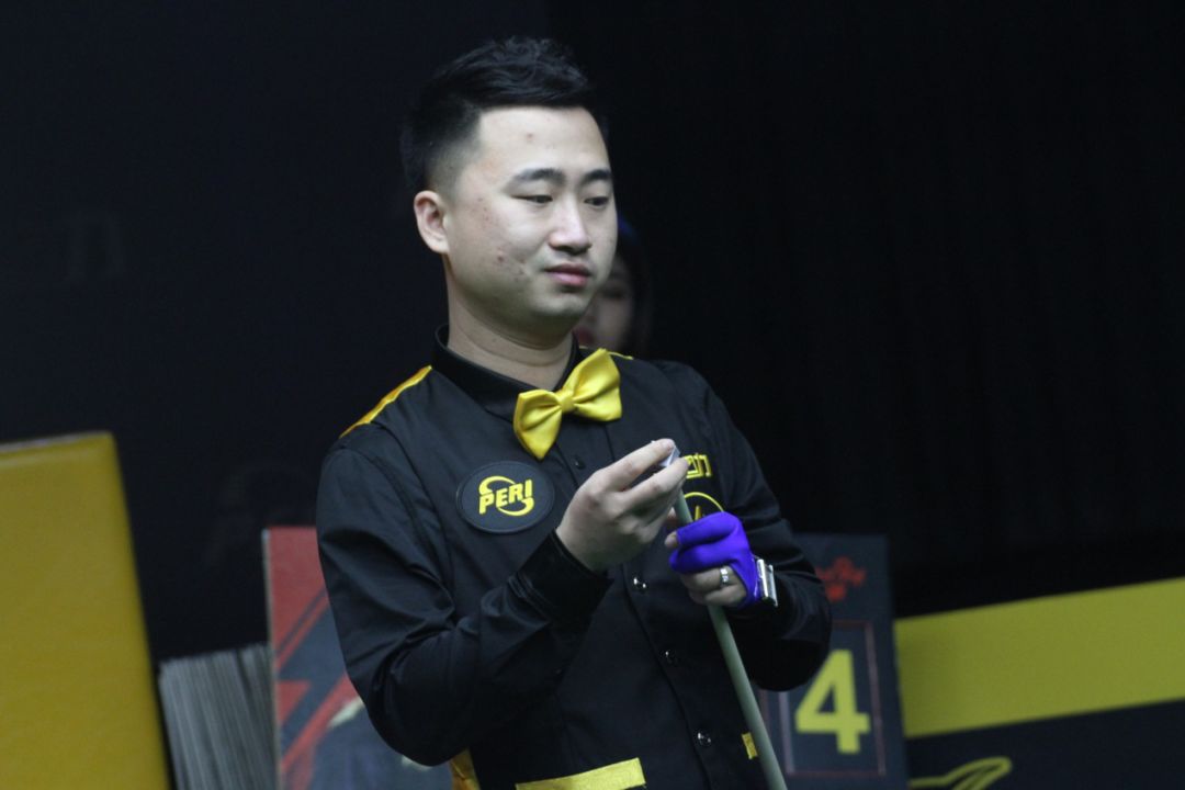 体育本台特派记者现场直击孙一文不幸受伤