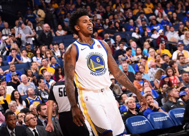 低位分球 低位分球