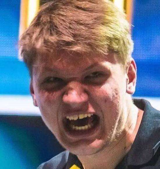 眼前的般尼 眼前的般尼