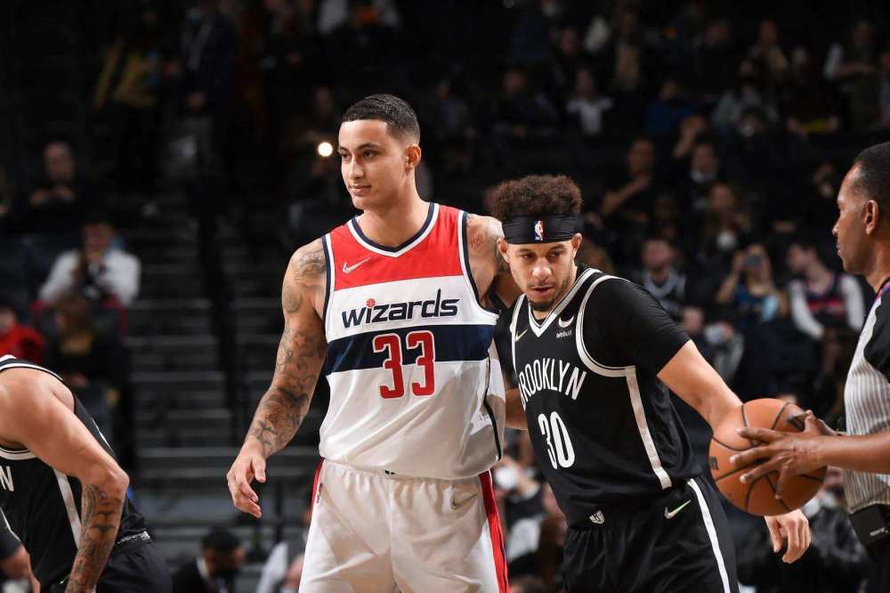 赛场秩序被 赛场秩序被